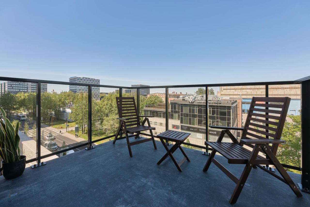 Lurich Residences Reval Esterno foto