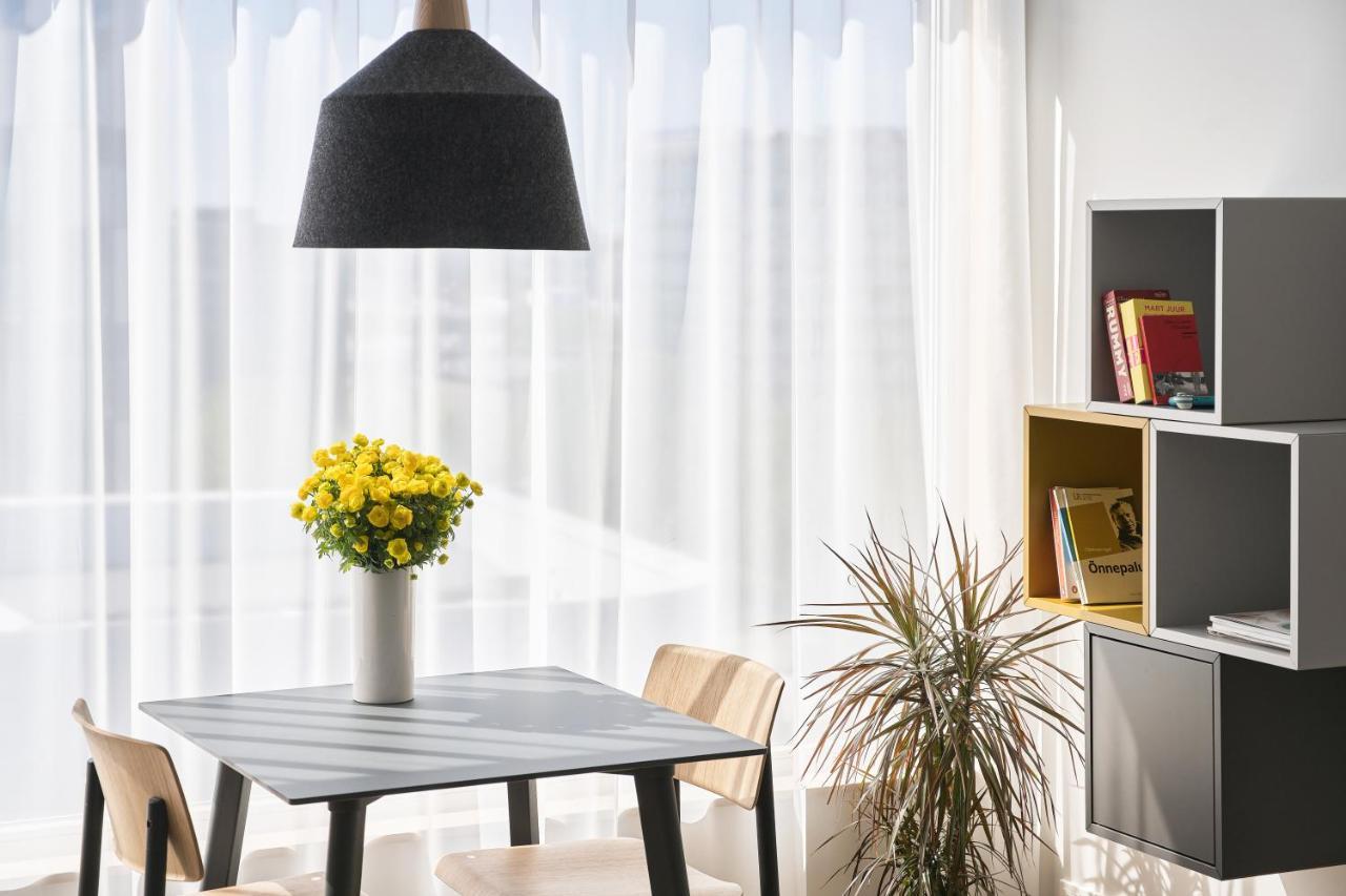 Lurich Residences Reval Esterno foto