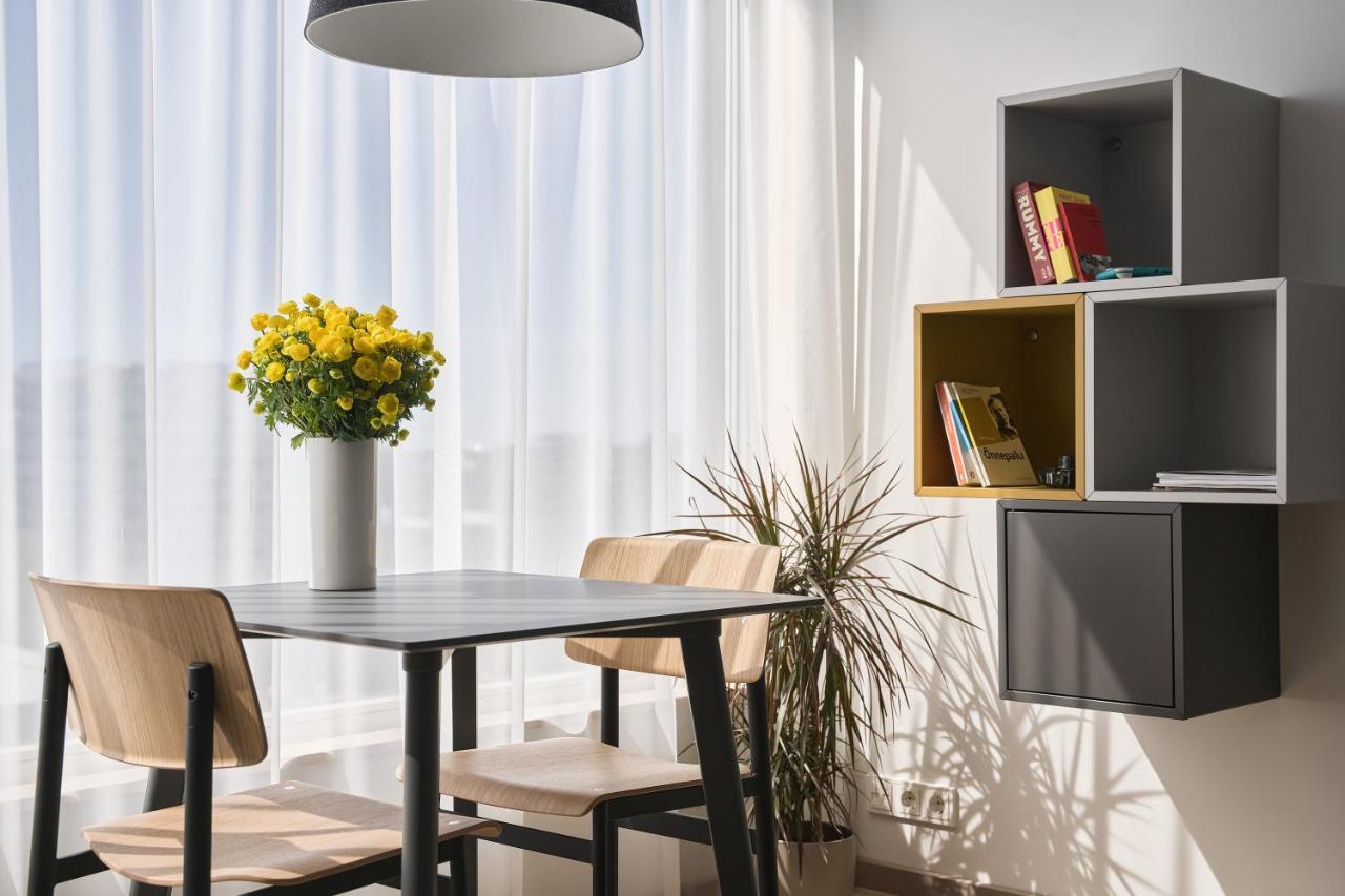 Lurich Residences Reval Esterno foto